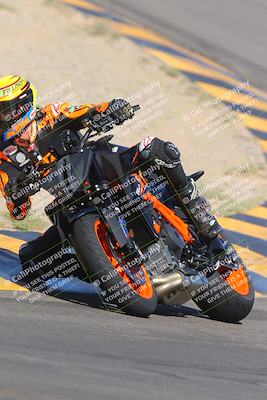 media/Sep-25-2023-Moto Forza (Mon) [[81ffa65e0a]]/A Group/Session 2 (Turns 9 and 10)/
